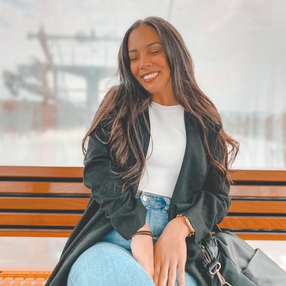 •Meet Me• - Picture 5 of 7